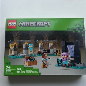 Minecraft Lego the Armory boxed set 21252 New sealed 203 pieces gift building